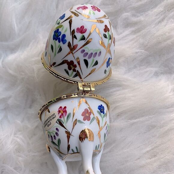 FORMALITIES by Baum Bros egg handpainted 10K gold trim - Picture 11 of 13